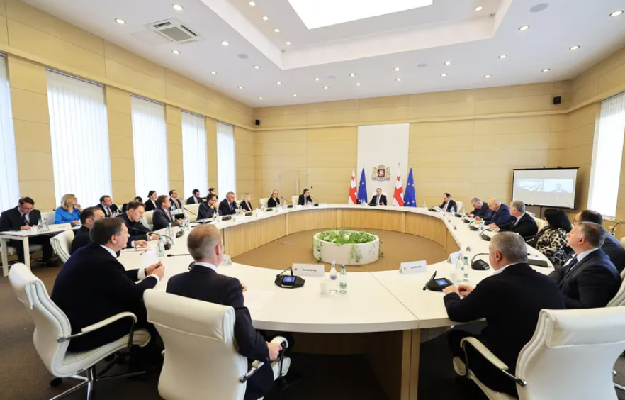 Under the chairmanship of the Prime Minister, Investors Council's meeting was held in the government administration (15.11.23)